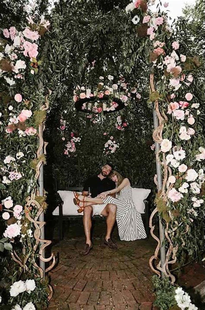Jordan Travis Wife: Is Jordan Travis Married?